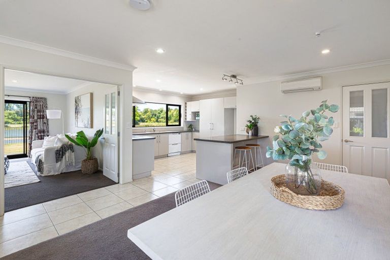 Photo of property in 17 Uretara Drive, Katikati, 3129