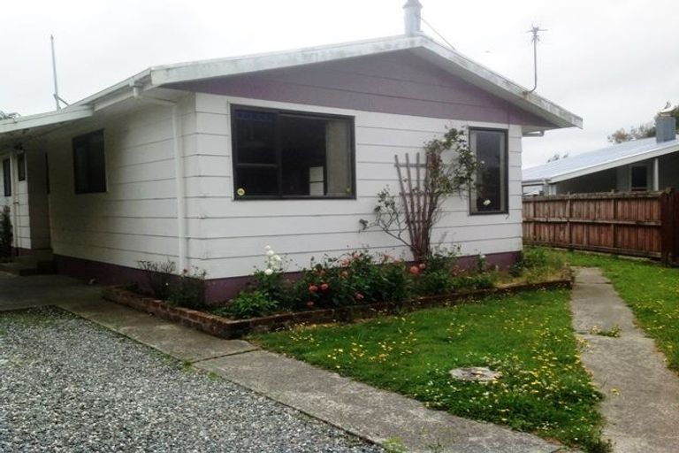 Photo of property in 18 Lauder Place, Heidelberg, Invercargill, 9812