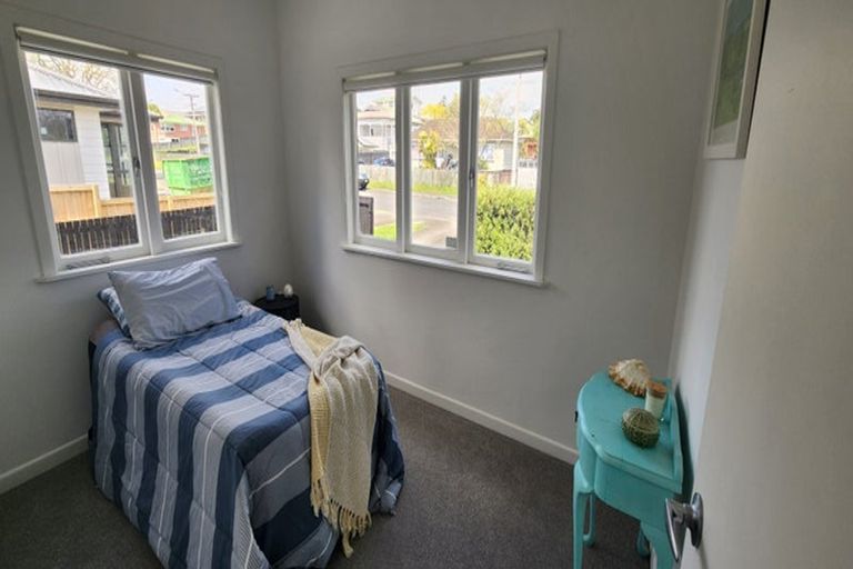 Photo of property in 18 Walsh Street, Forest Lake, Hamilton, 3200