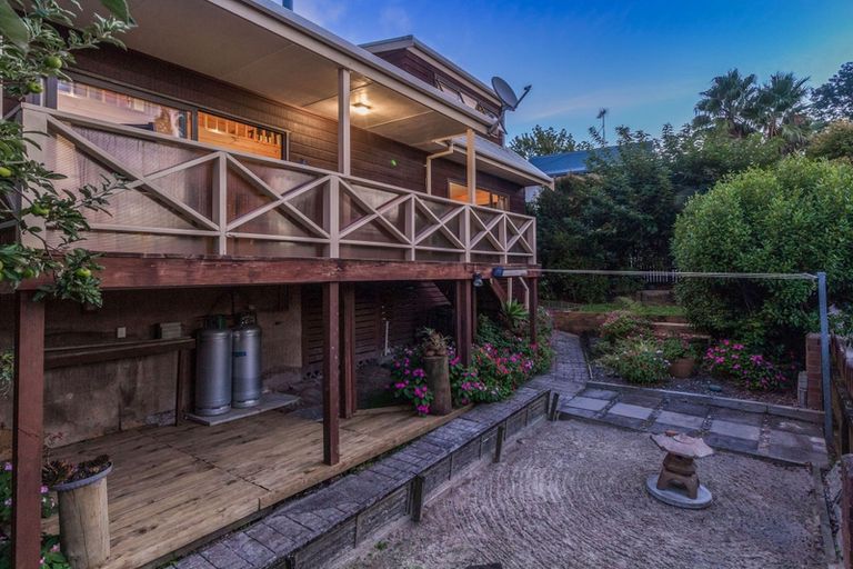 Photo of property in 1/74 Colwill Road, Massey, Auckland, 0614