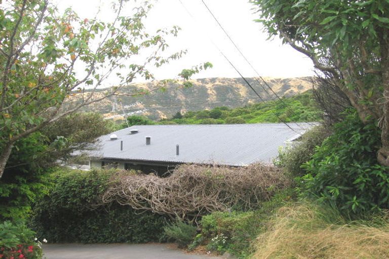 Photo of property in 15 Huntleigh Park Way, Ngaio, Wellington, 6035