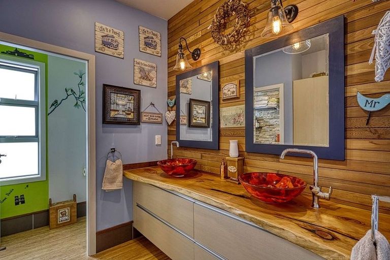 Photo of property in 11 Takahe Place, Mangawhai, 0505