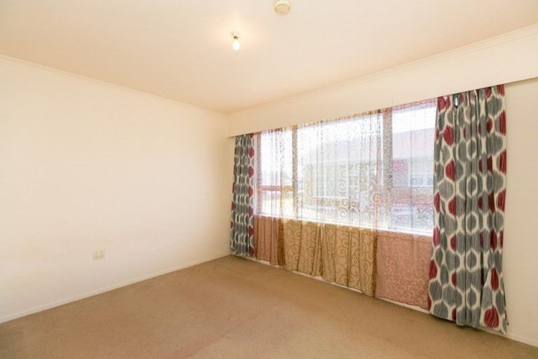 Photo of property in 323c Saint Aubyn Street, New Plymouth, 4310