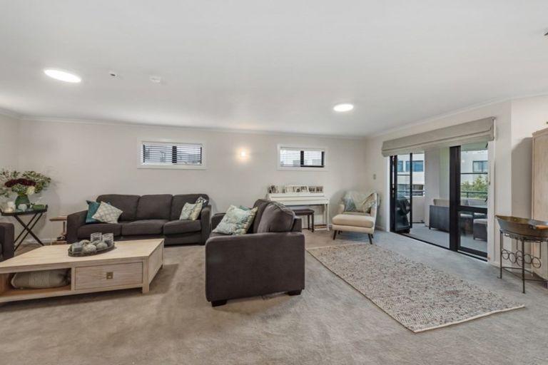 Photo of property in 18/2 Sixth Avenue, Tauranga, 3110