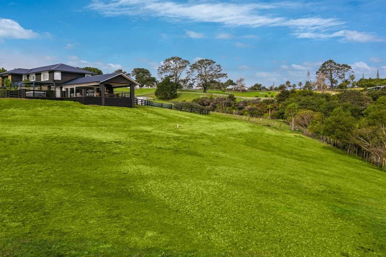 Photo of property in 98 Wake Road, Coatesville, Albany, 0793