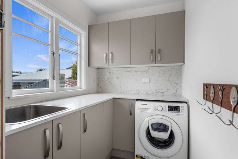 Photo of property in 1/111 Parkers Road, Tahunanui, Nelson, 7011