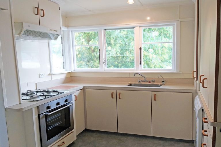 Photo of property in 27 Arun Street, South Hill, Oamaru, 9400