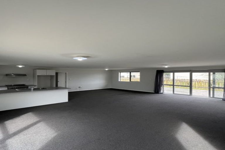 Photo of property in 7b Newland Grove, Henderson, Auckland, 0610