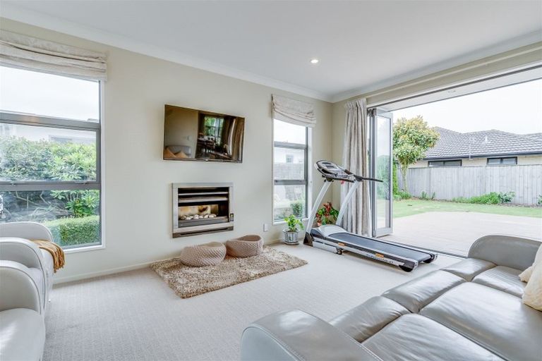 Photo of property in 5 Roullet Lane, Yaldhurst, Christchurch, 8042