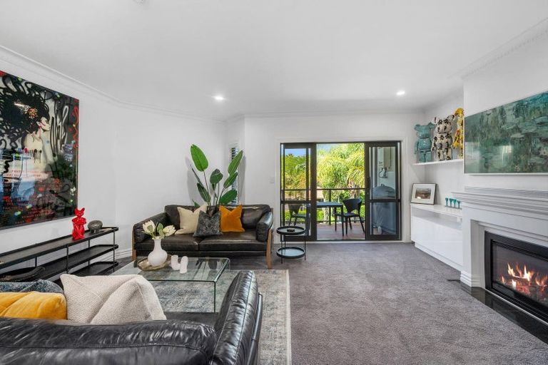 Photo of property in 9/177 Hurstmere Road, Takapuna, Auckland, 0622