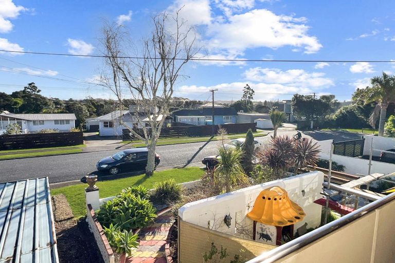 Photo of property in 2/201 Kauri Road, Whenuapai, Auckland, 0618