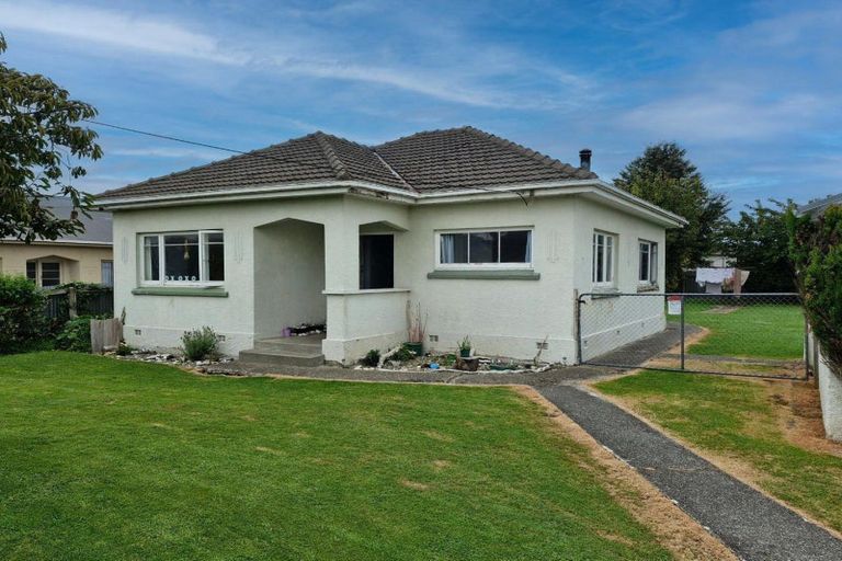 Photo of property in 74 Stobo Street, Grasmere, Invercargill, 9810
