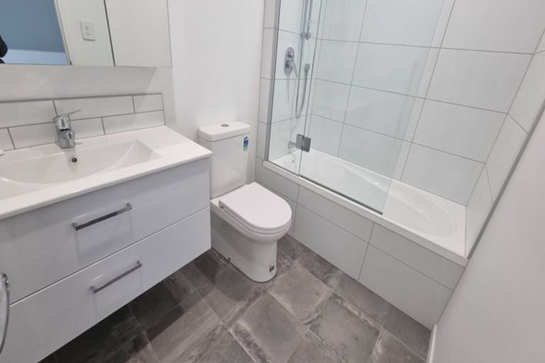 Photo of property in 57 Ngae Place, Mangere East, Auckland, 2024