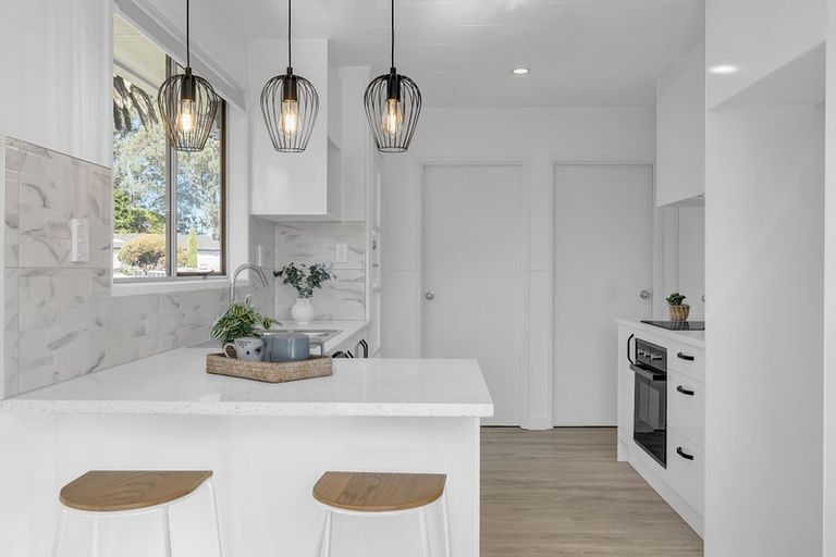 Photo of property in 3 Kendall Court, Wattle Downs, Auckland, 2103