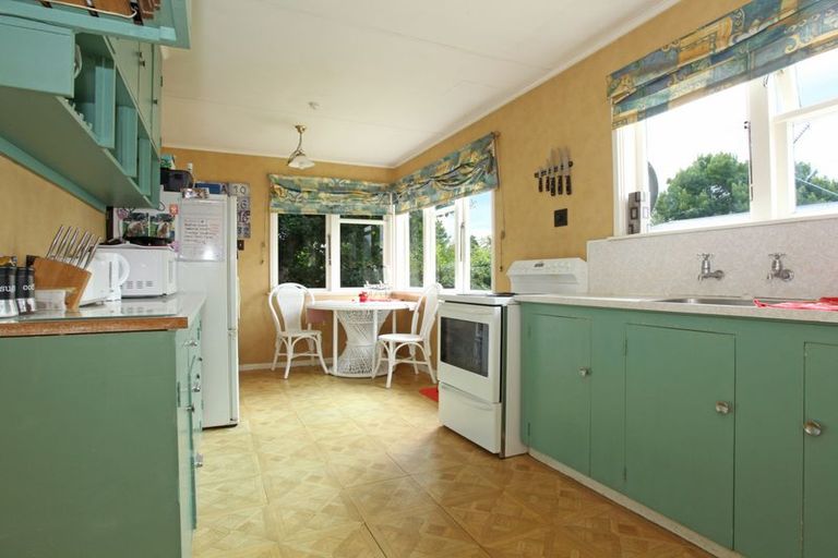 Photo of property in 44 Casey Avenue, Fairfield, Hamilton, 3214