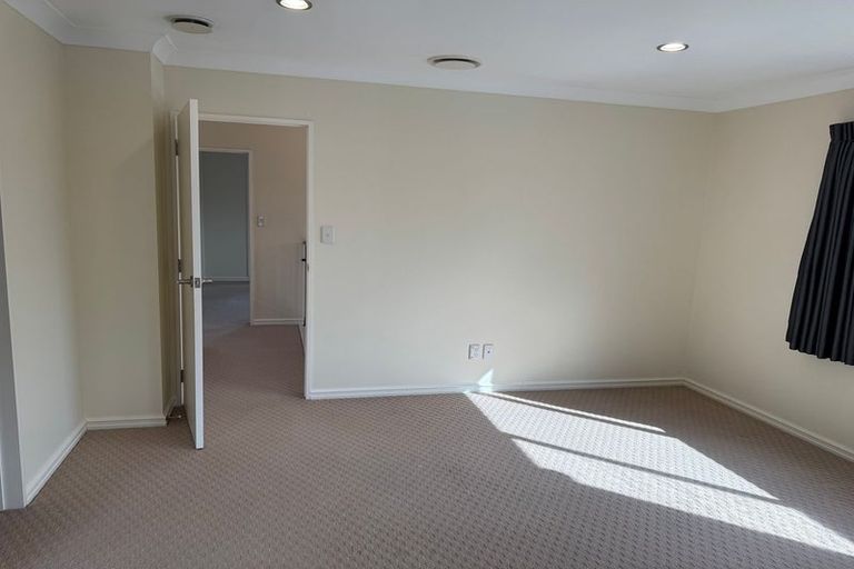 Photo of property in 3 Askerne Drive, Flat Bush, Auckland, 2016