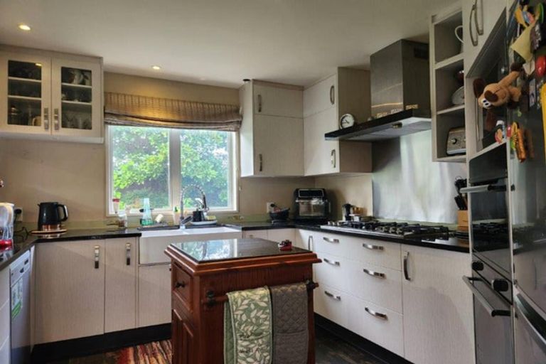 Photo of property in 15 Tullamore Place, Casebrook, Christchurch, 8051