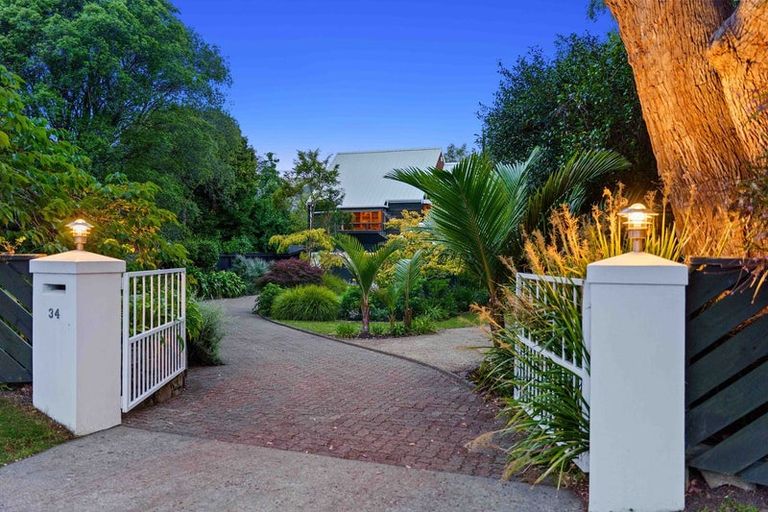 Photo of property in 34 Horopito Road, Waikanae, 5036