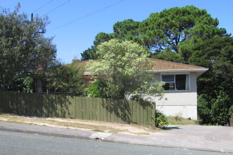 Photo of property in 48 Gladys Avenue, Glenfield, Auckland, 0629