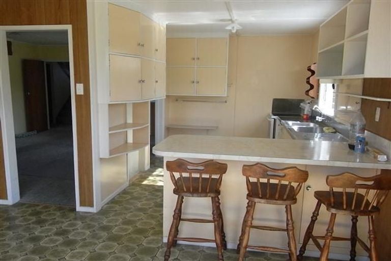 Photo of property in 6 Papaitonga Lake Road, Ohau, Levin, 5570