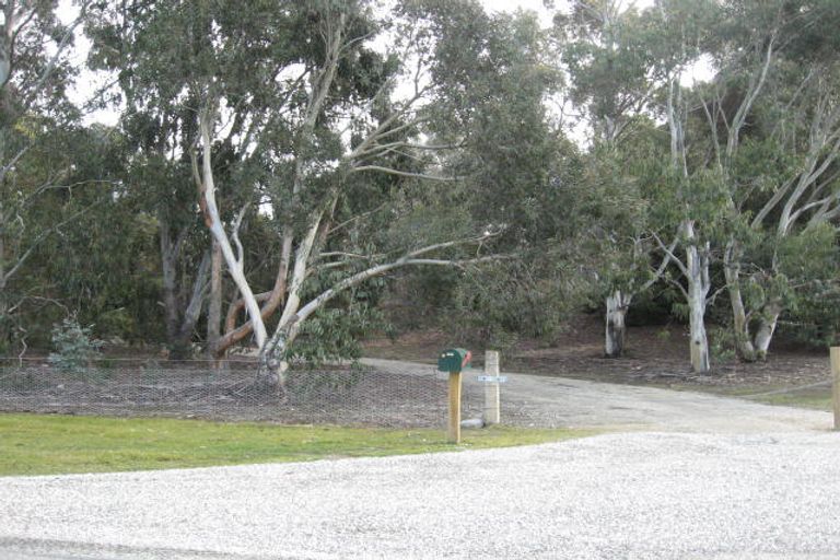 Photo of property in 2 Riverbank Road, Wanaka, 9382