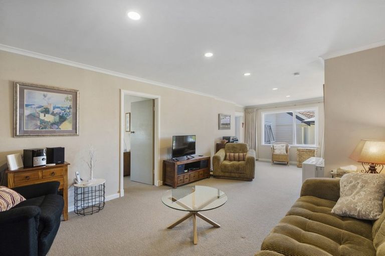 Photo of property in 41 Robertson Street, Glenholme, Rotorua, 3010