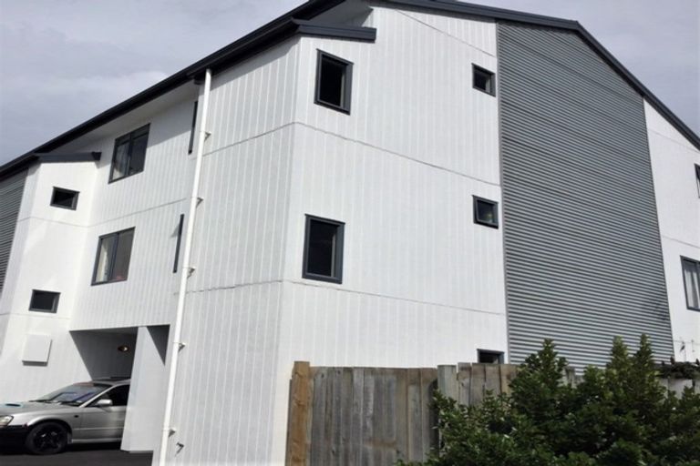 Photo of property in 72c Burke Street, Addington, Christchurch, 8024