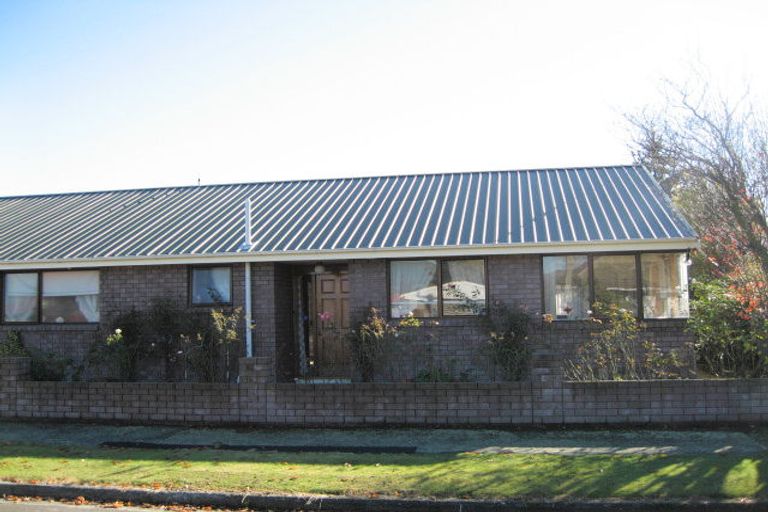 Photo of property in 1 Renwick Place, Hillmorton, Christchurch, 8025