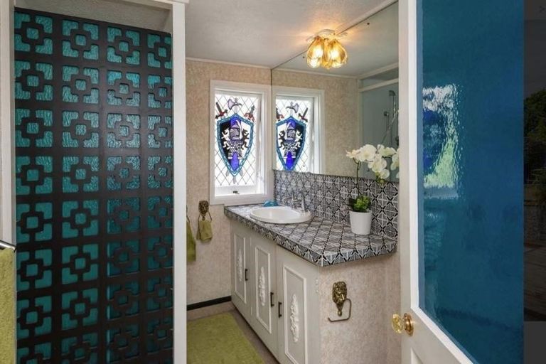 Photo of property in 7 Bengal Drive, Cashmere, Christchurch, 8022