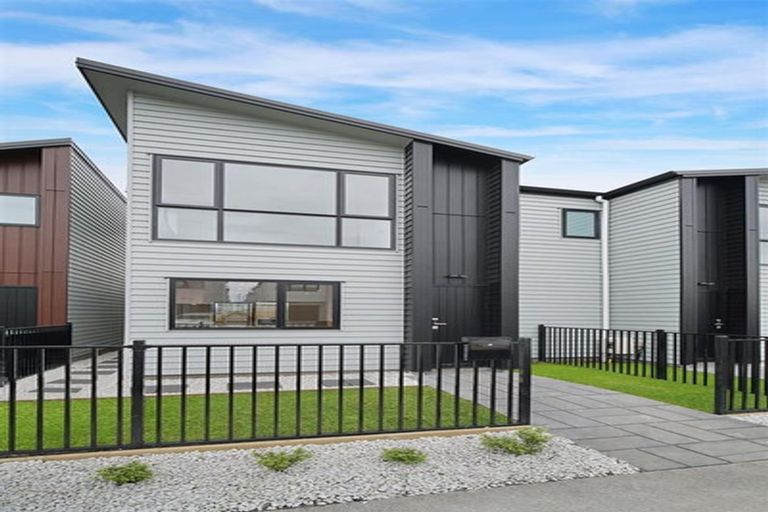 Photo of property in 5 Bei Road, Papakura, 2110