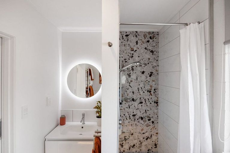 Photo of property in 78 Princes Street, Cambridge, 3434