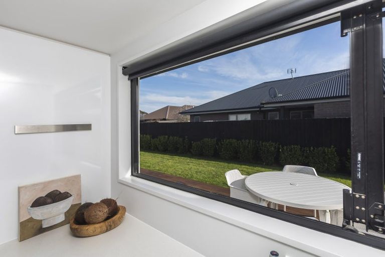 Photo of property in 6 Elba Crescent, Halswell, Christchurch, 8025