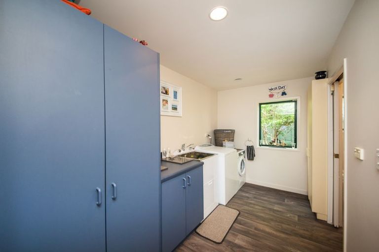 Photo of property in 7 The Oaks, Awapuni, Palmerston North, 4412