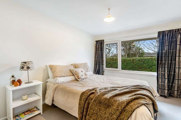 Photo of property in 14 Glenavon Place, Ilam, Christchurch, 8041