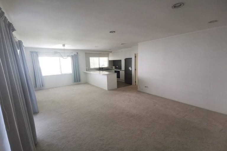 Photo of property in 5/1 Arran Street, Avondale, Auckland, 0600