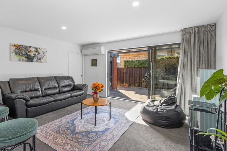 Photo of property in 1/26 Geraldine Street, Edgeware, Christchurch, 8013