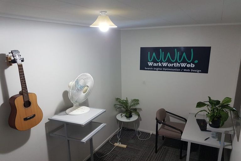 Photo of property in 214b Hurndall Street West, Maungaturoto, 0520