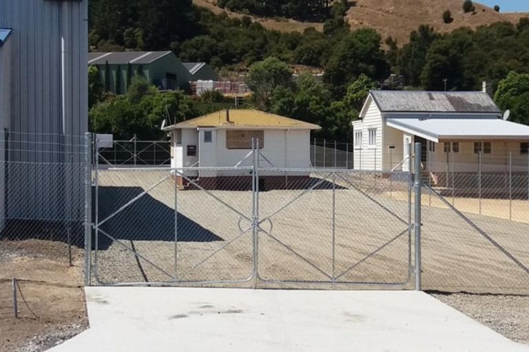 Photo of property in 428 Great South Road, Huntly, 3700