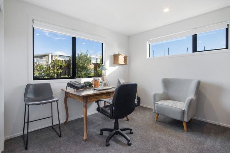 Photo of property in 37 Ridge Drive, Omokoroa, 3114