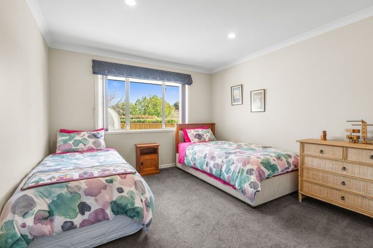 Photo of property in 47 Railway Terrace, Ohau, Levin, 5570