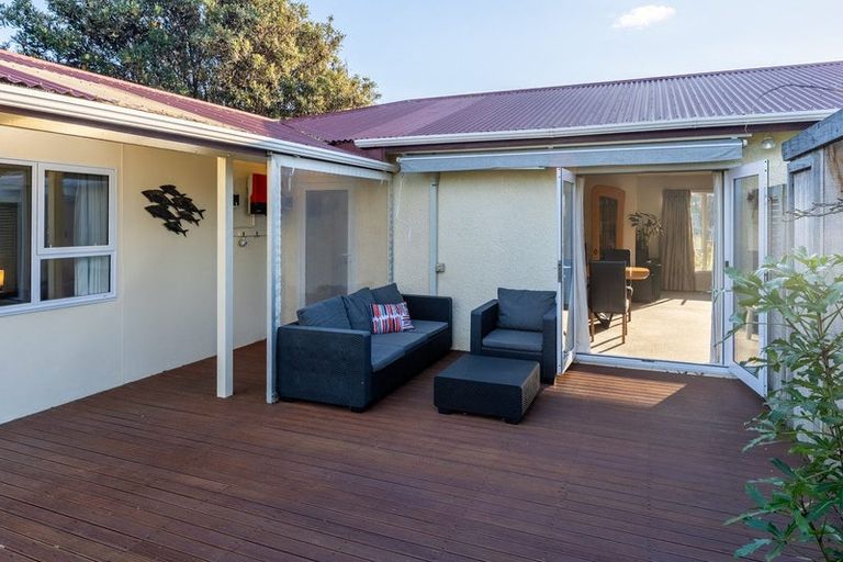 Photo of property in 50 Moana Street, Otaki Beach, Otaki, 5512