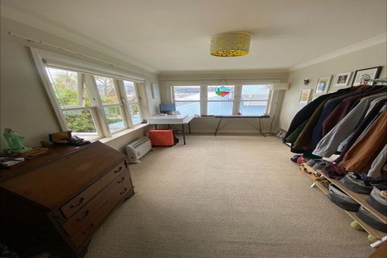 Photo of property in 45 Queen Street, Mount Victoria, Wellington, 6011