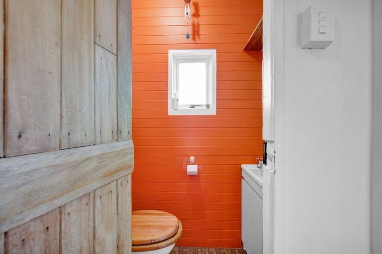 Photo of property in 22 Princes Street, Fitzroy, New Plymouth, 4312