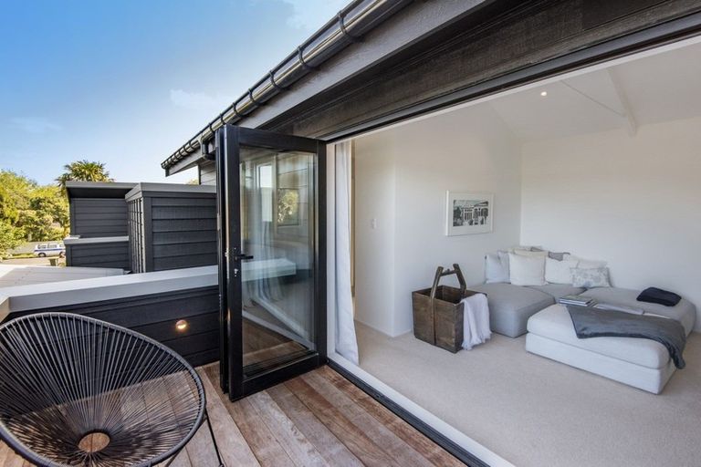 Photo of property in 12b Beaconsfield Street, Devonport, Auckland, 0624