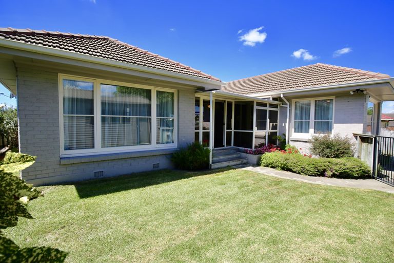 Photo of property in 283 Cambridge Road, Hillcrest, Hamilton, 3216