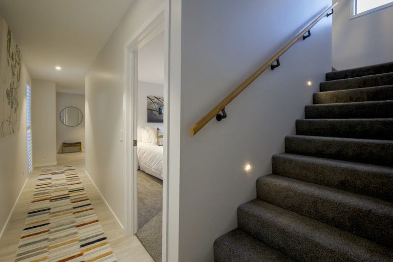 Photo of property in 8 Soudley Court, Jacks Point, Queenstown, 9371