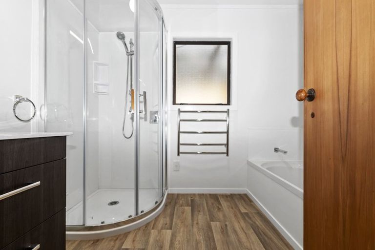 Photo of property in 8 Bracken Row, Rangatira Park, Taupo, 3330