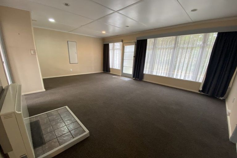 Photo of property in 27 Jickell Street, Hokowhitu, Palmerston North, 4410