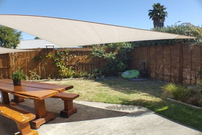 Photo of property in 21 Evansbel Place, Papamoa Beach, Papamoa, 3118