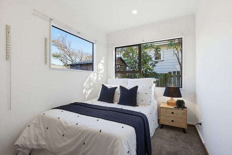 Photo of property in 53b Rex Street, Miramar, Wellington, 6022